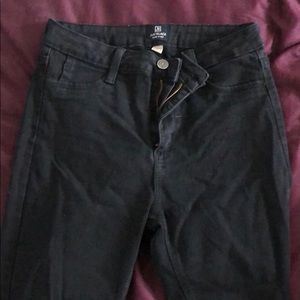 Black skinny jean
